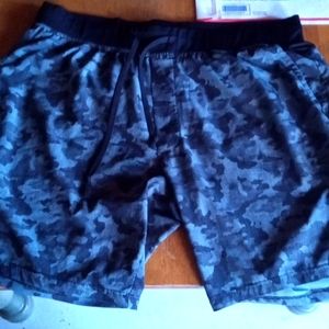 Perry Ellis blue camo shorts